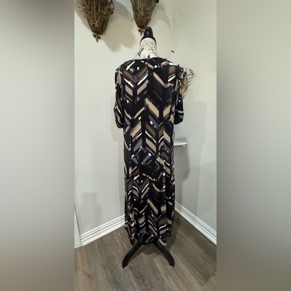 I.N. Studio Maxi Dress Short Sleeves Rich Colors Geometric Pattern size 14W - Picture 6 of 10